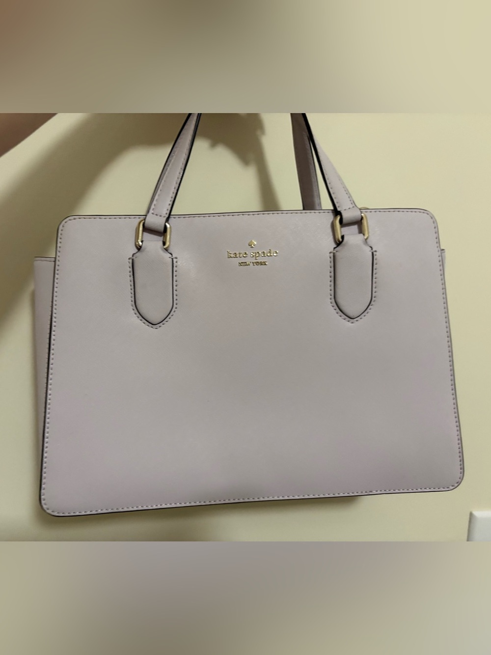 NWOTS Kate Spade Rae Medium Lavender Saffiano Satchel with adjustable strap